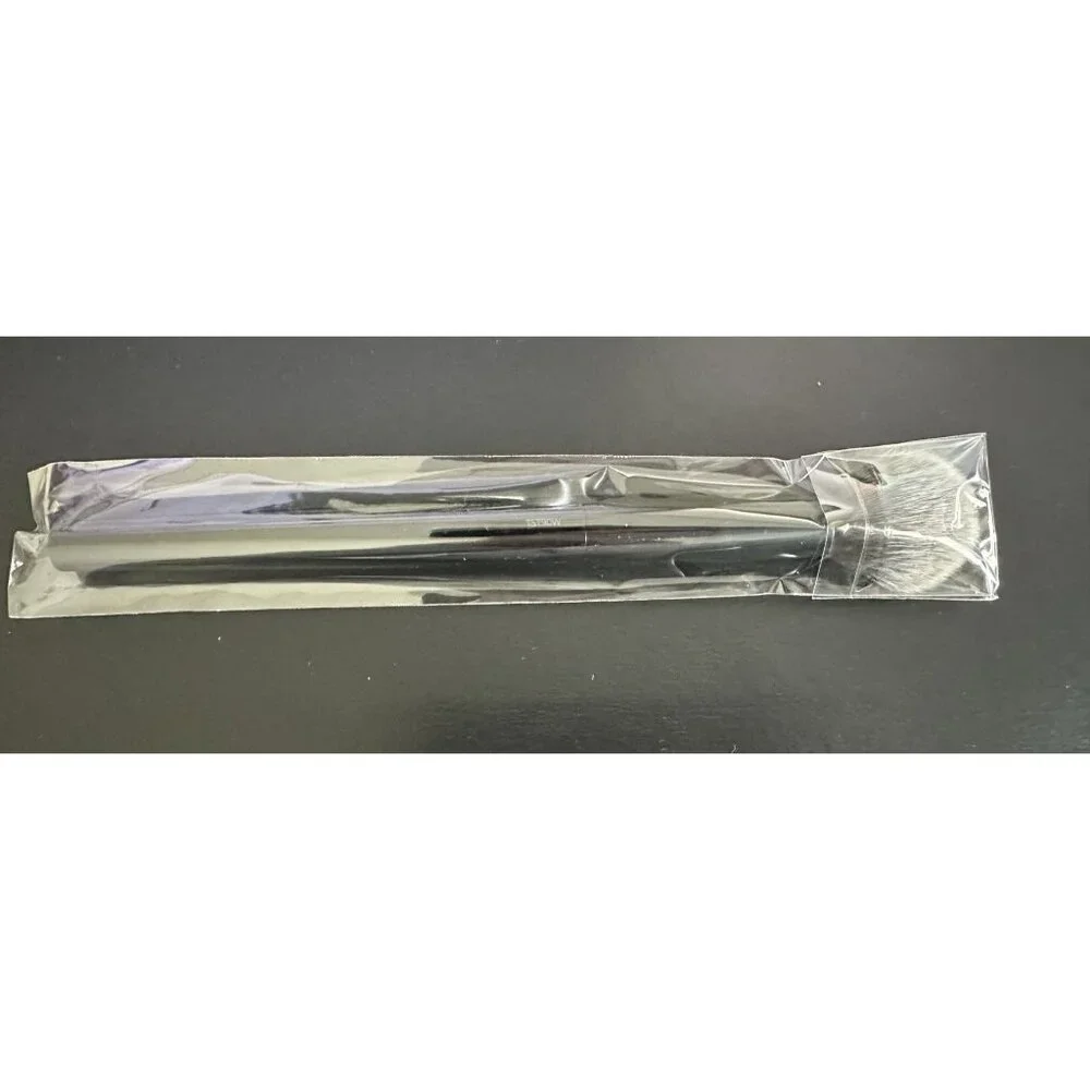 Lancôme Contour & Highlight‎ Makeup Brush # 7 Full Size. NEW & Still Sealed